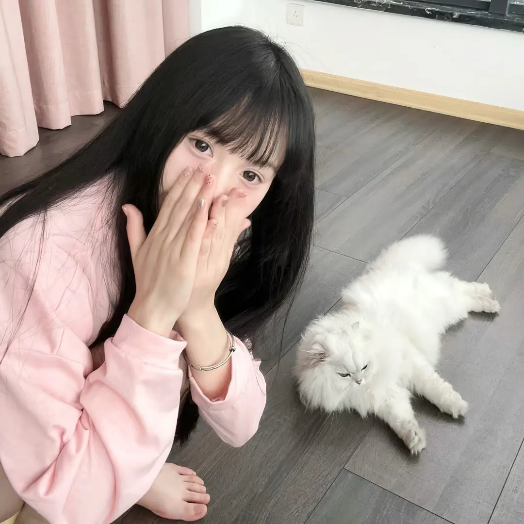 靠近我一点
