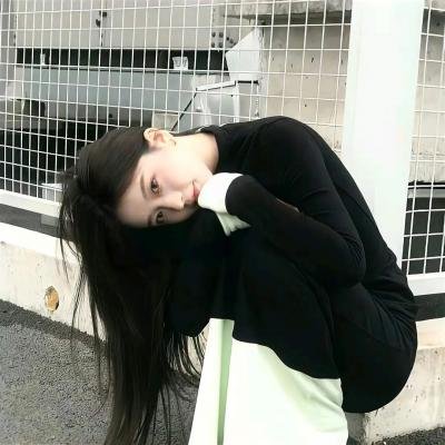 怪兽与女孩
